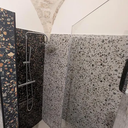 Apartment Saliscendi In Centro Putignano