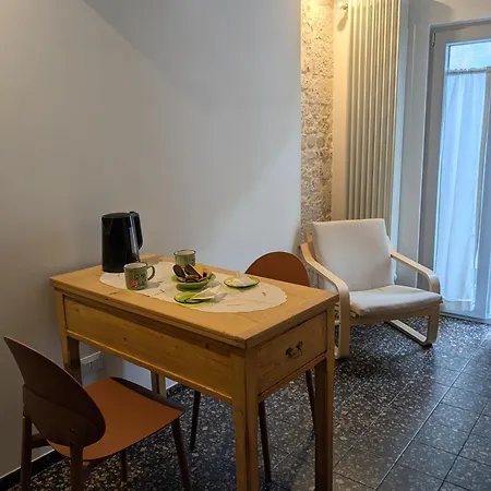 Appartement Saliscendi In Centro *