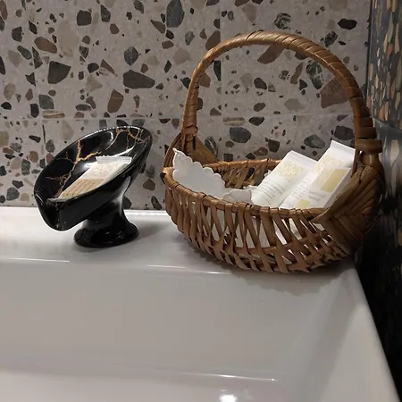 Saliscendi In Centro بوتينيانو